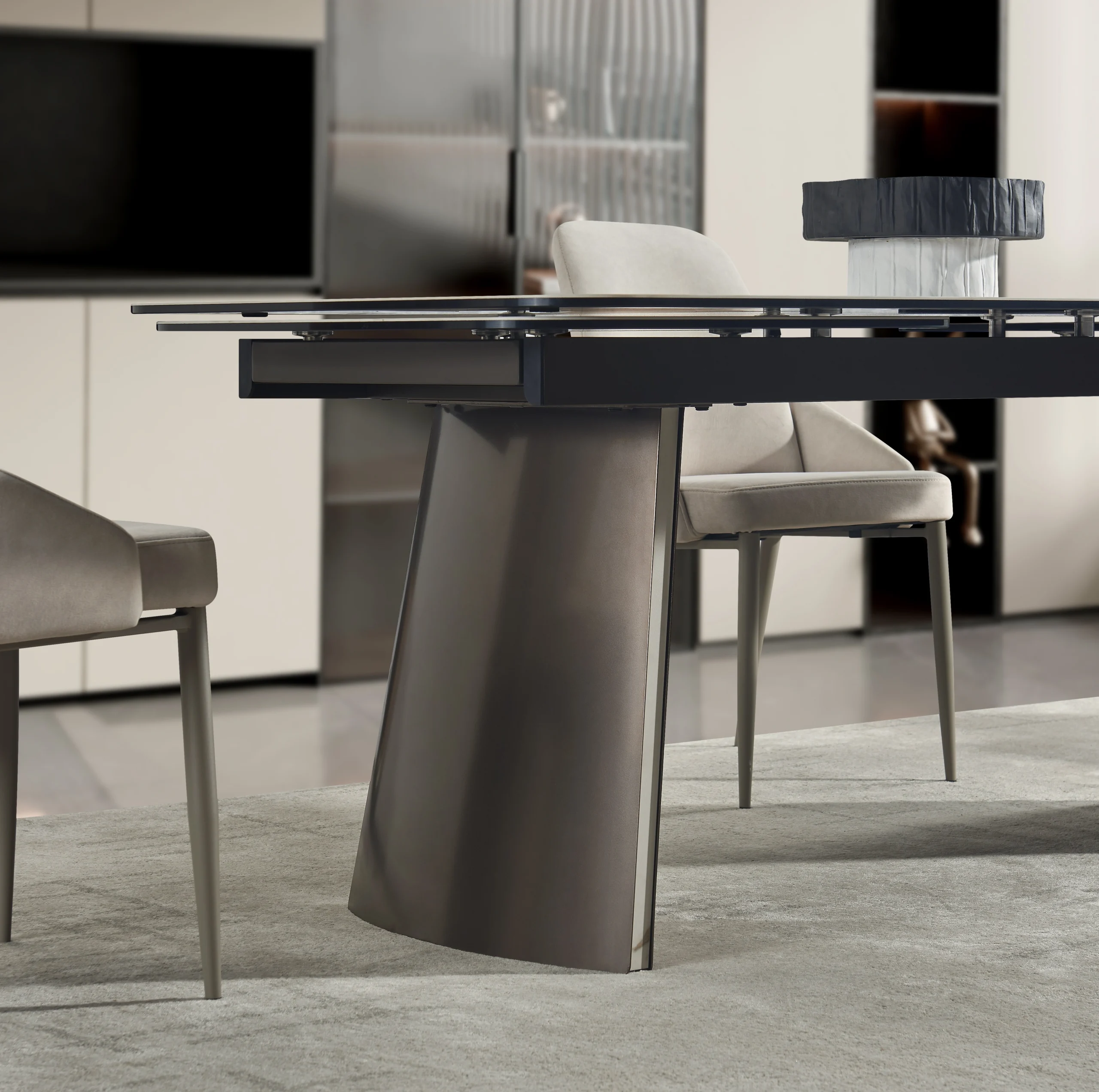 Sorella Extandable Ceramic Dining Table - Image 3